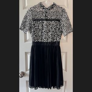 Alexia Admor Black & White Floral Lace Cocktail Dress